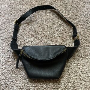 Universal Thread Belt Bag
